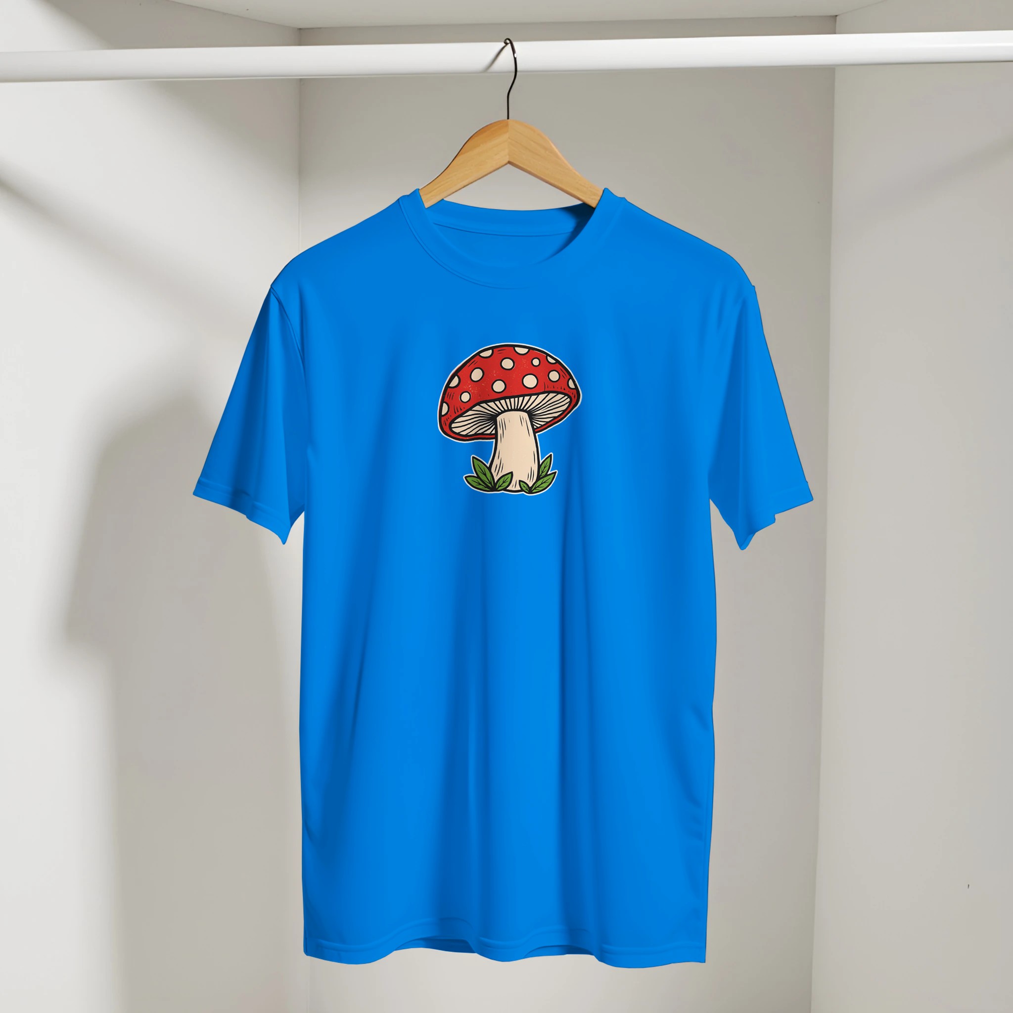 Toadstool t-shirt – woodcut red and cream toadstool design